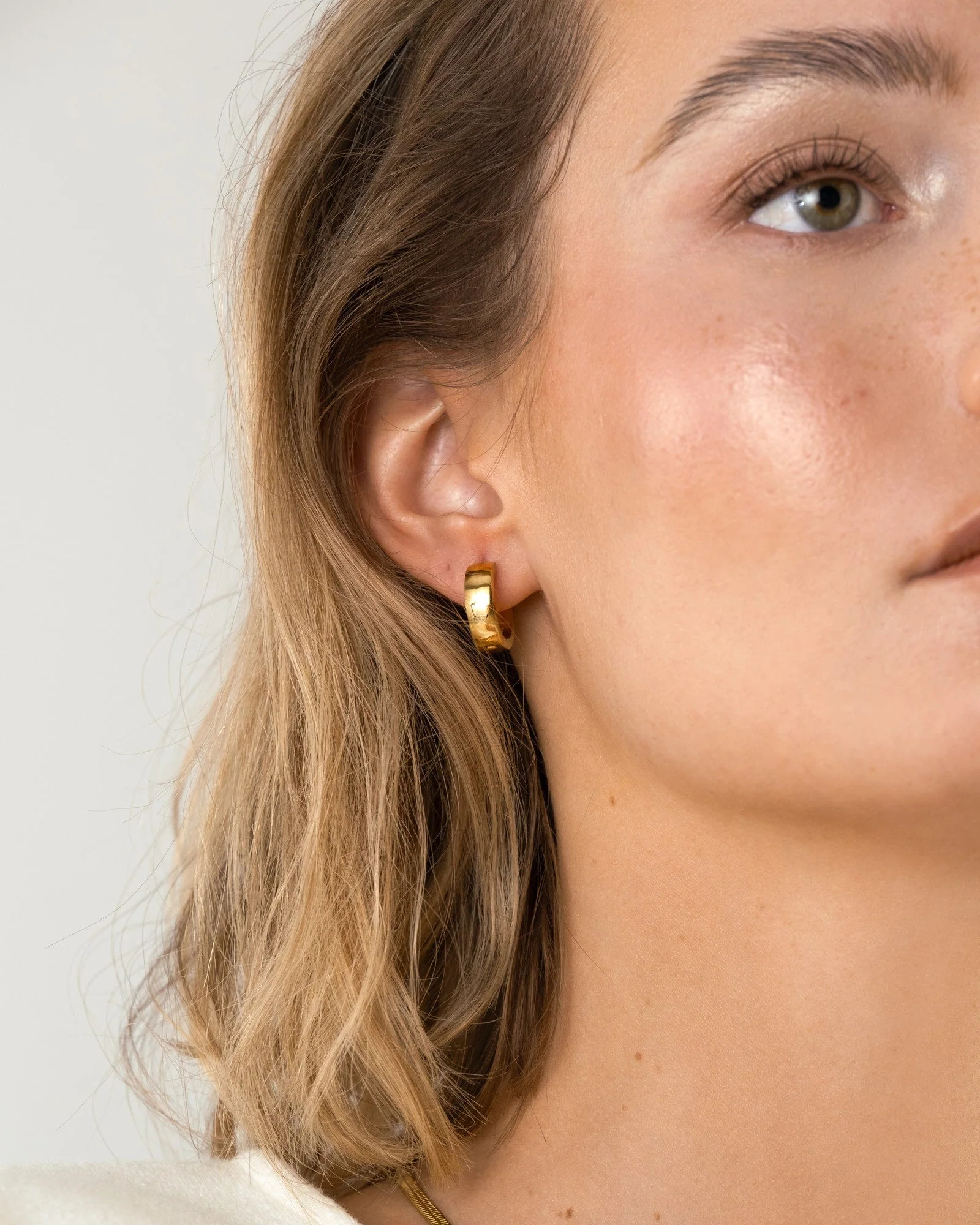 Chunky Hoops Medium - Image 3