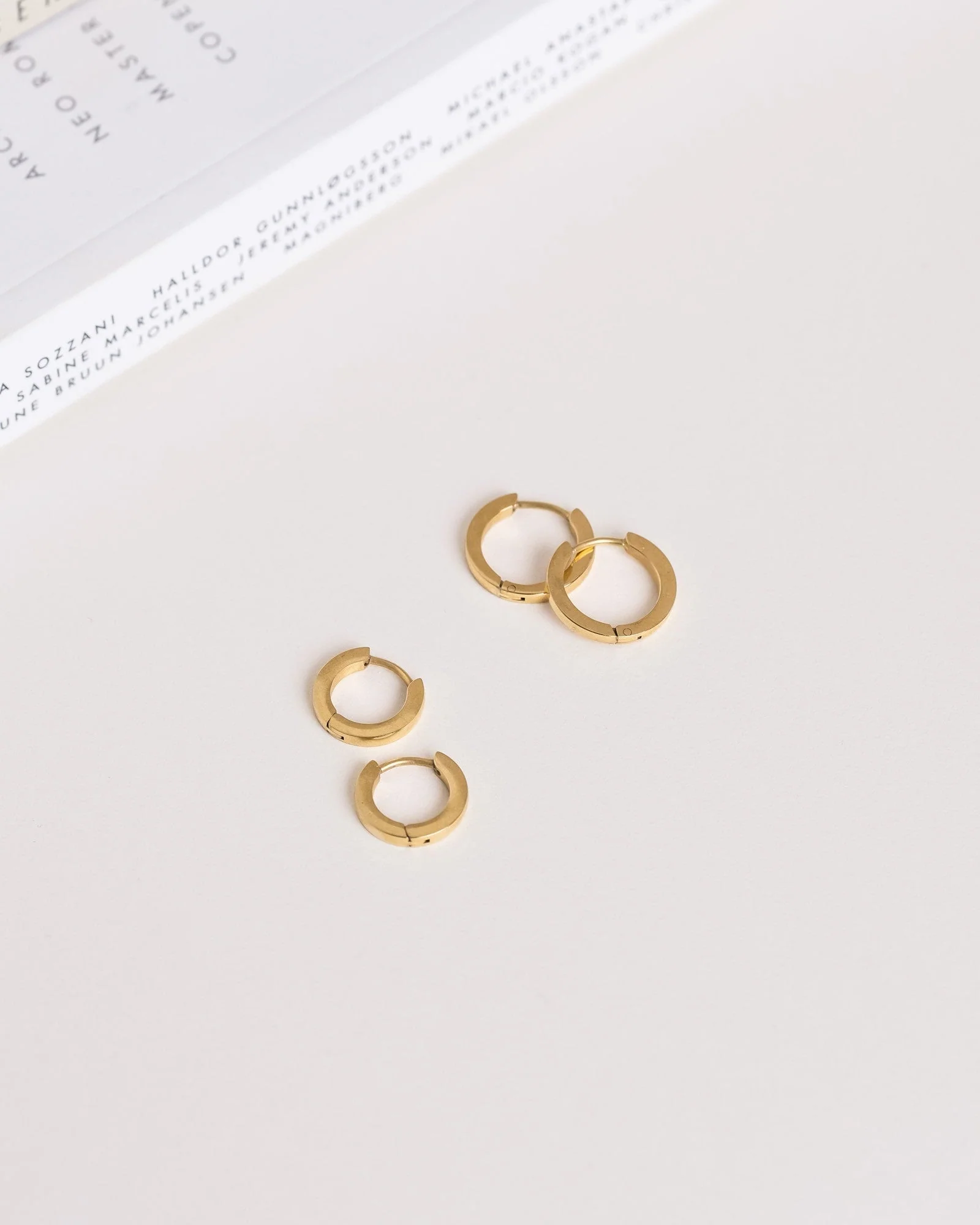 Classic Hoops Small - Image 6