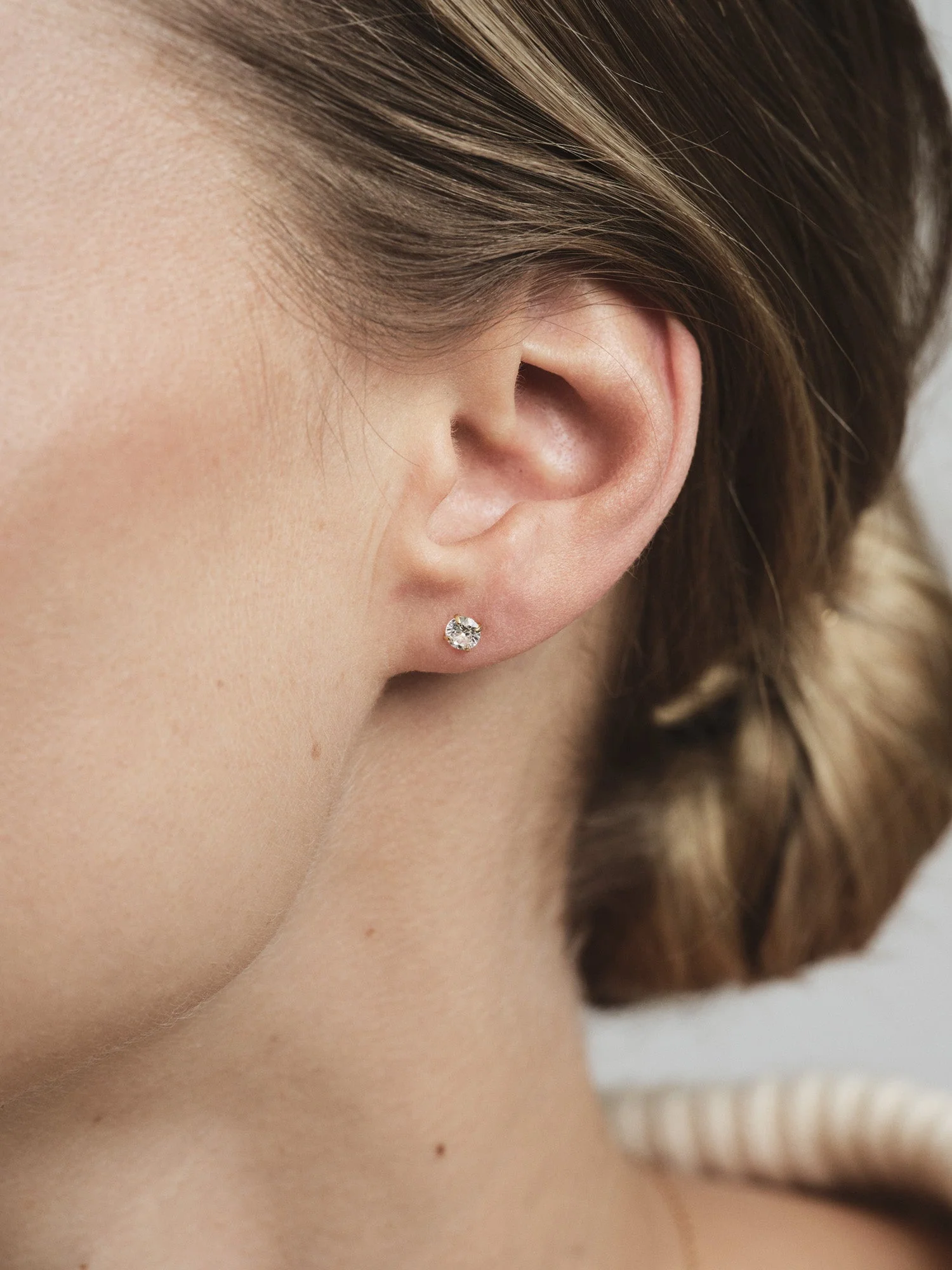 Jolie White Medium Studs - Image 3