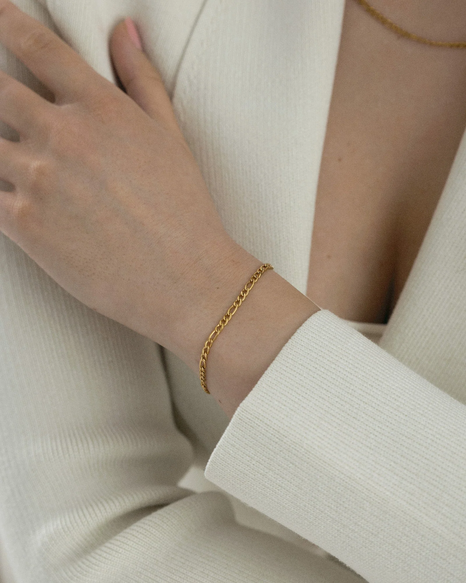 Thin Figaro Bracelet - Image 3